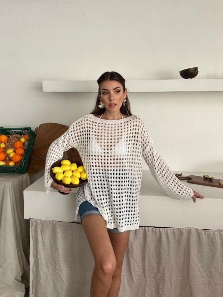 Ajurlu Desen Kayık Yaka Yırtmaç Detay %100 Pamuk Kadın Triko Tunik-Bluz